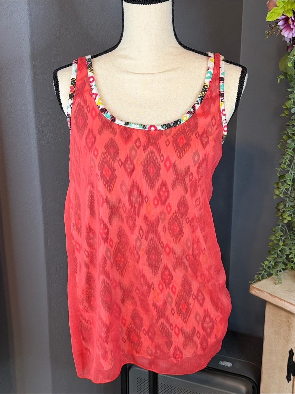 Daytrip Coral Printed Sleeveless Camisole with Floral Trim